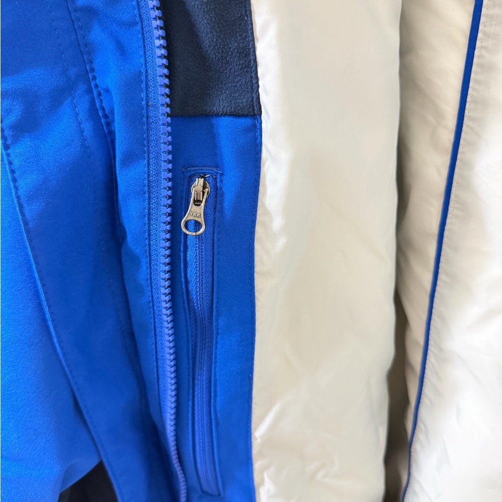 Columbia Blue and Dark Gray Ski Jacket - Picture 9 of 10
